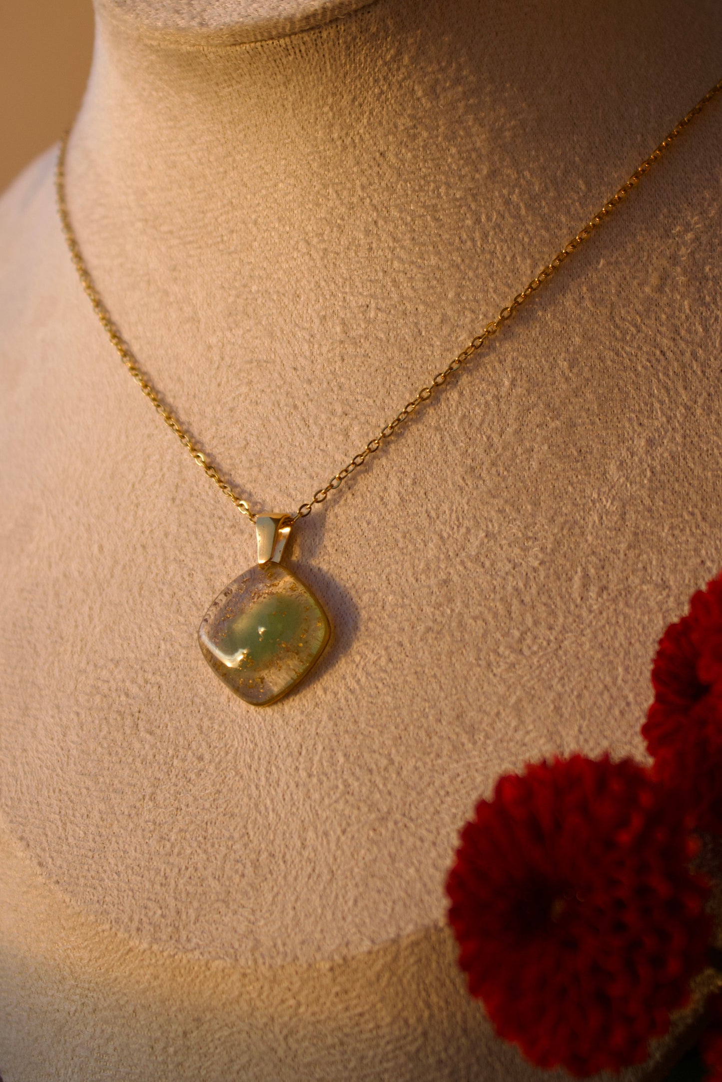 Collier Vera